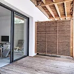 Le By Interhome